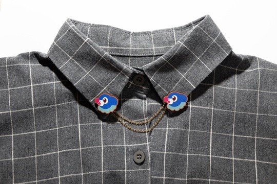 angstriddentrashhuman:  aprilsdaughter:    ☀️ Alola Startes Collar pins 🌙