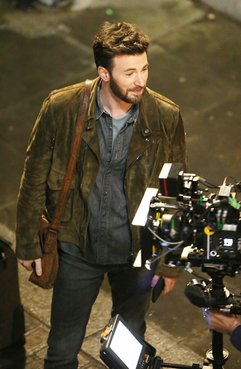 Chris Evans - on the set of Ghosted 