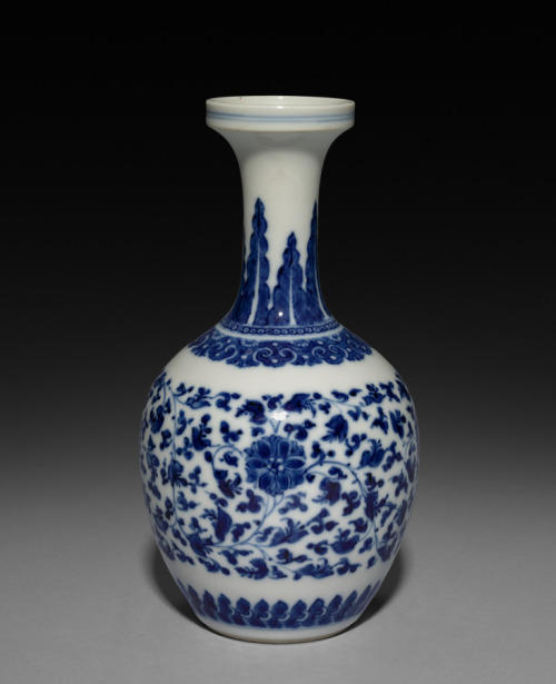 Globular Vase with Long Neck, 1661, Cleveland Museum of Art: Chinese ArtSize: Overall: 19.1 cm (7 &f