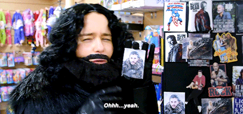 robbstark:Emilia Clarke reminding us of which Targaryen she stans the most ❤️