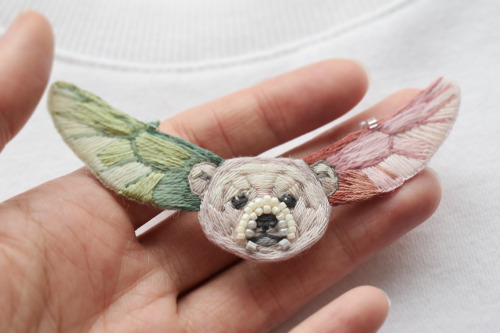 Polar bear FairyHand embroidered broochen.lerapetunina.com