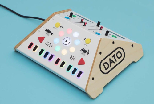 vizreef:Dato DUO // 2016 kickstarter funded Synth for 2 Children