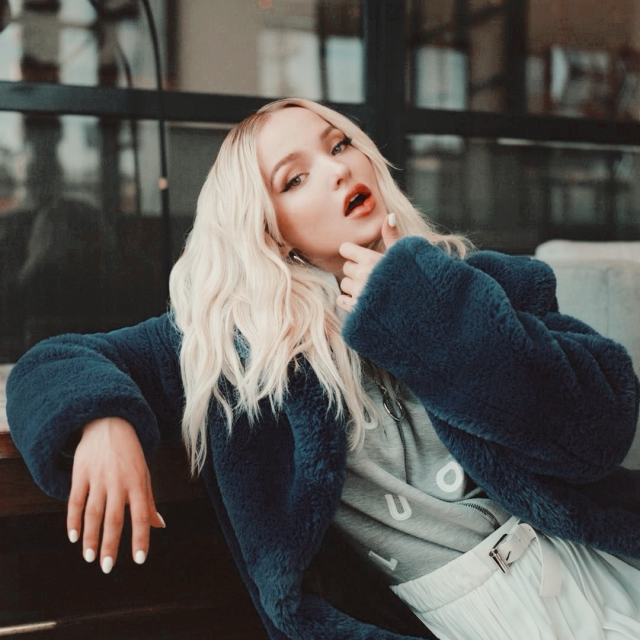 dove cameron icons on Tumblr