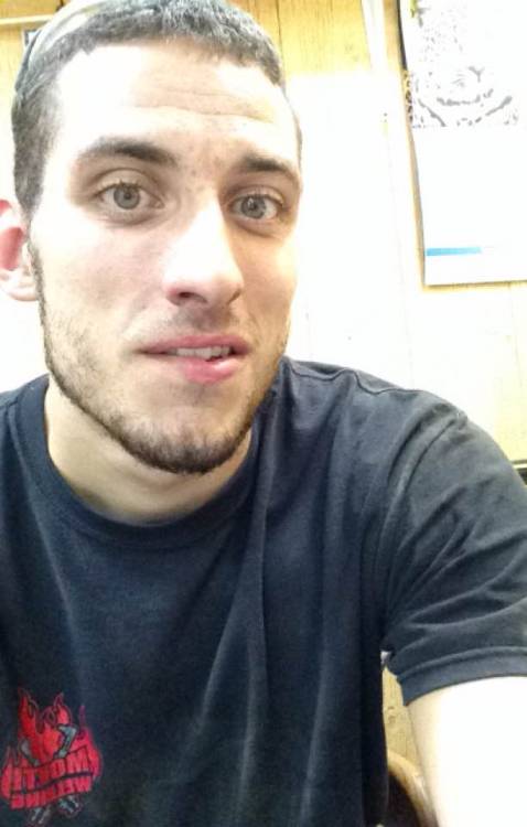straightdudesnudes:  Brent is a hot stud with tats and a dirty mouth! Definitely a top option for your group vids. ;)
