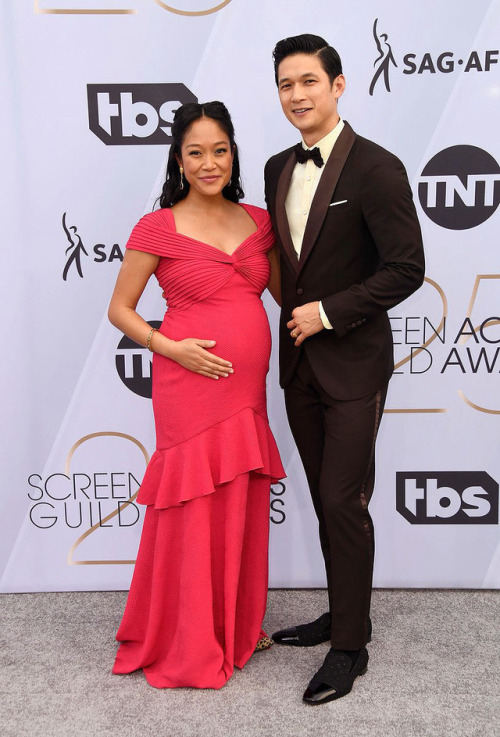 dailyharryshumjr: Harry Shum Jr. and Shelby Rabara attending 25th Annual SAG Awards (January 27, 201