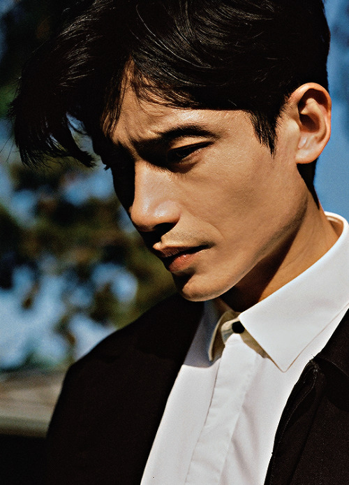 MANNY JACINTO For BUSTLE (2021)