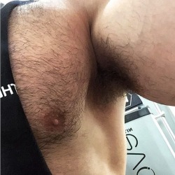 phillyhornblog: 👅  PHILLYHORNBLOGTHE hornblog for horndogs!Follow | Archives | Ask | SubmitKiK or SNAPCHAT: phillyhornblog 