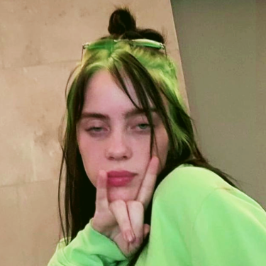 Billie Eilish Green Hair Wallpaper - Billie Eilish With Ash Eyes And ...