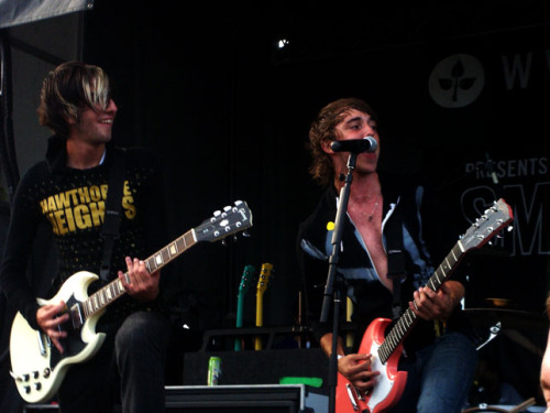 archivedatl:Alex and Jack on Warped 2007Source