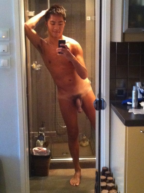 hot4asianmale:  See more at: Hot4AsianMale.tumblr.com 