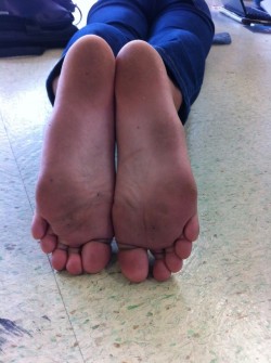 uxiqoresed:  Soles and prettyfeet https://www.ffqueens.com/