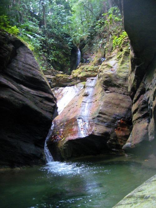 trailpace:Waterfalls of Blue Basin River