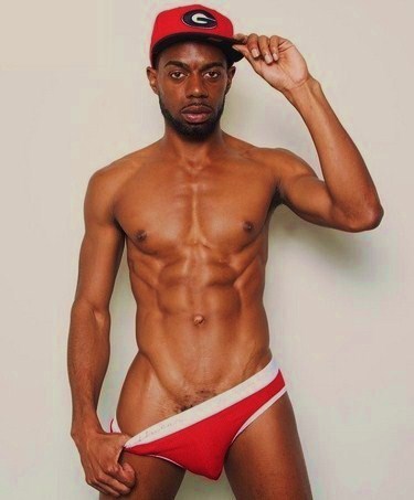bigthingz:  Chase Coxxx Uummm..