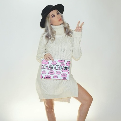 @channonrose in zaful new sweater【Shop the sweater here】@zafulfashion