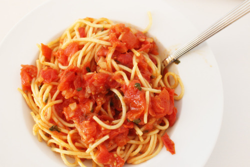 tomato sauce