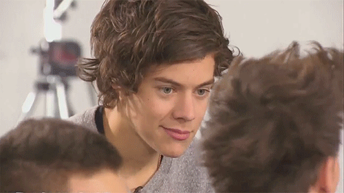 waytogetaway:  but look how he looks at himand how he laughs with every joke he says