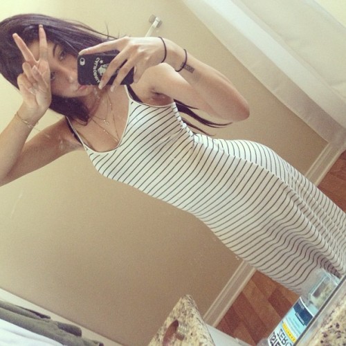 vgypsy:  Such a nice day, time to go out and play #sunsoutgunsouttttt ✌ 