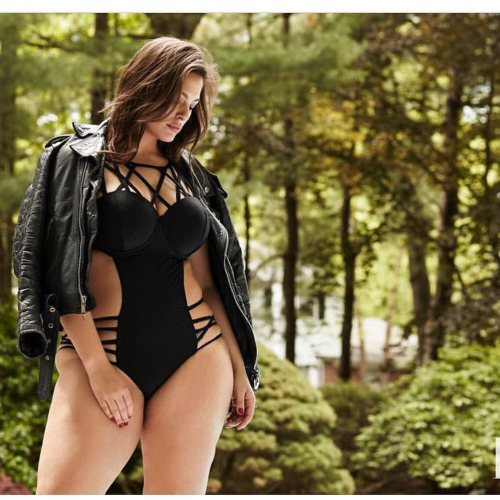 Porn bag-of-brains:    Ashley Graham   photos