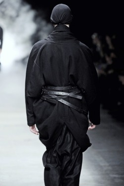 meekiyelvvoh:  Damir Doma A/W 2010  