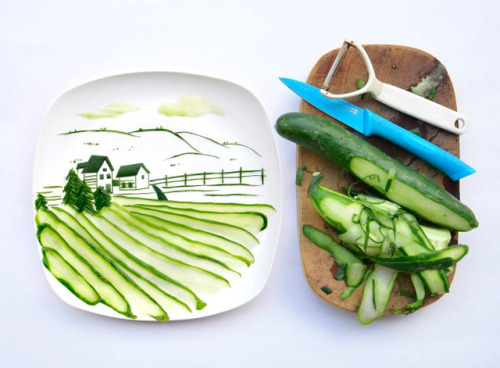 artmesohard:  Art made with Food by the Malaysian artist Hong Yi