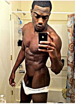 badboiijonnreloaded:  BadboiijonnReloaded.tumblr.com