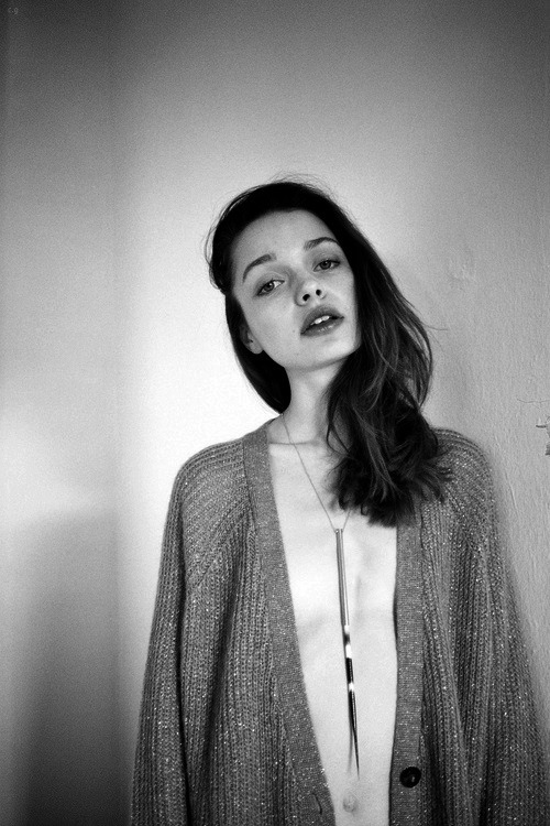 Gabriela, 17, Brasil.