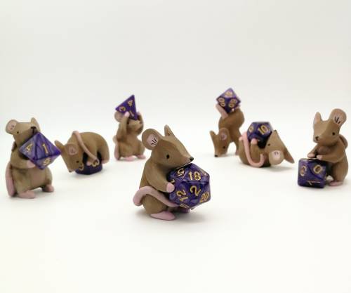 lesbeauan: cotino: DICE MICE!!!!!! [Image description: Four photos of a set of seven small, sculpted