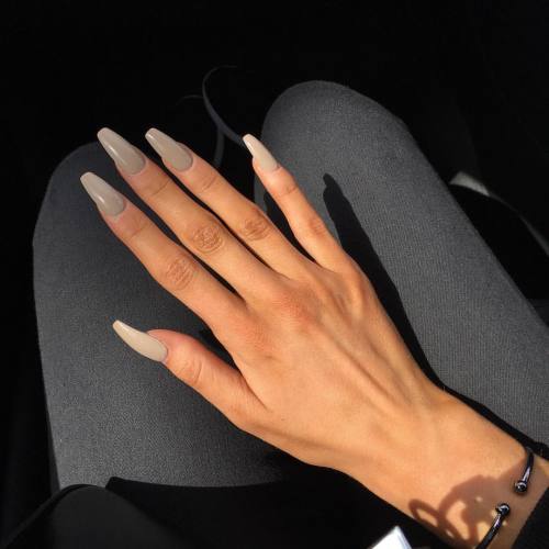 phresh-fashion: Feel like I have my life together when my nails look good