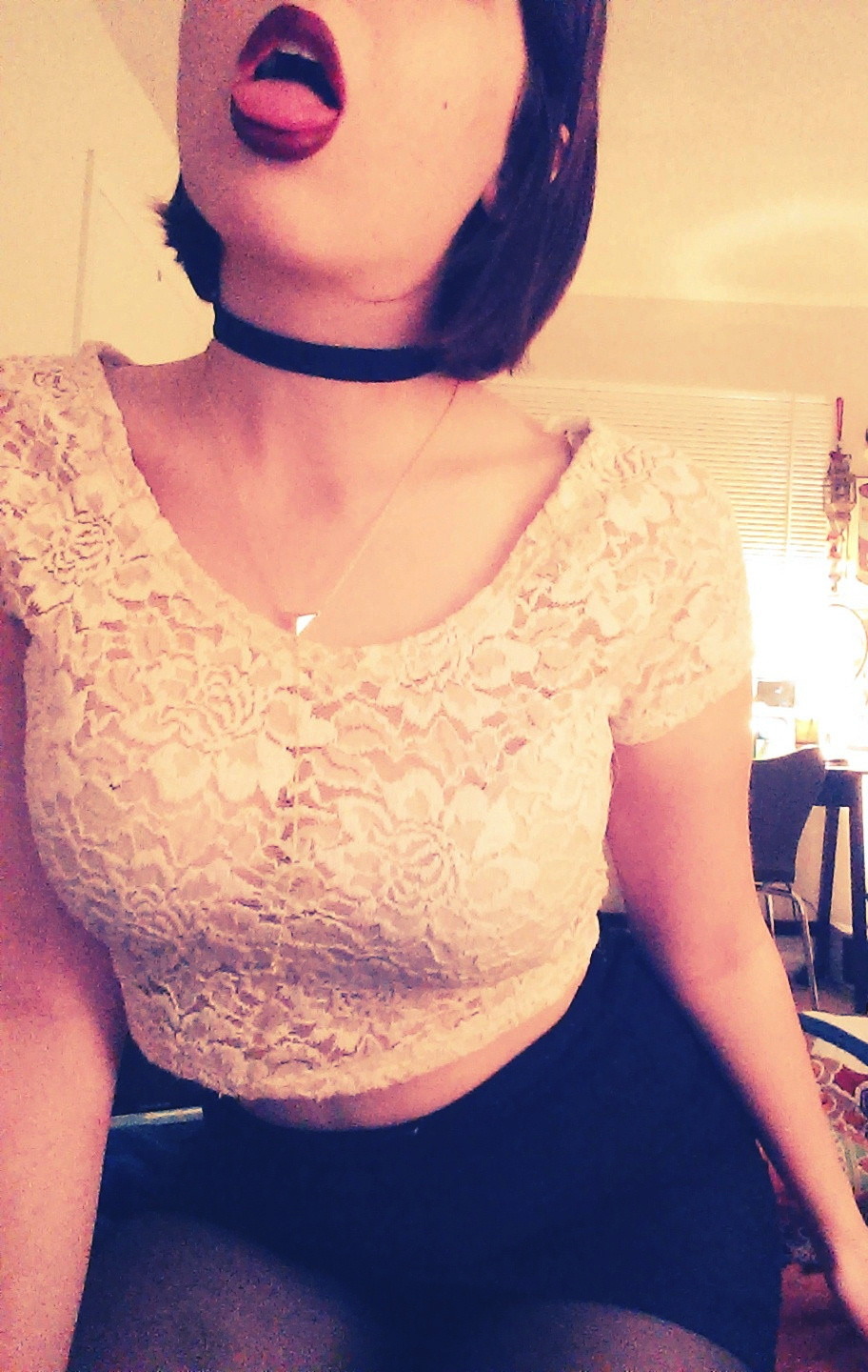 baby-fatale:  pet me/feed me blood/whateverwhatever