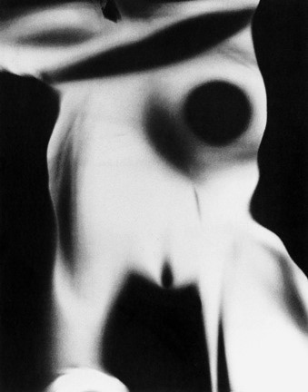 regardintemporel:  Andrzej Pawłowski - De la série “ Mutacje “, 1959
