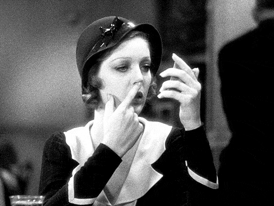 Loretta Young in Platinum Blonde (Frank Capra, 1931)