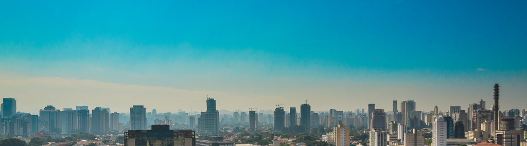 creativehouses:  São Paulo, Basil - Me apaixonando por você a cada dia. Source: