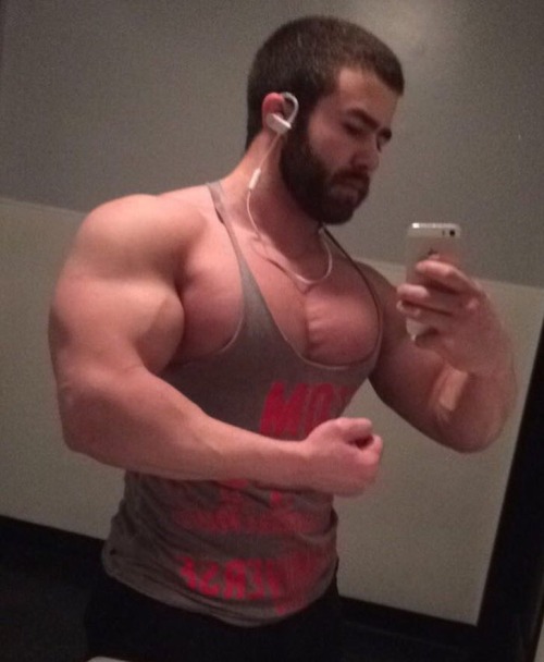 musclegodselfies: Michael Cook