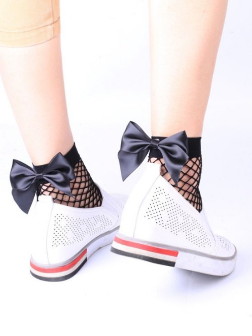 niseu:Fishnet Bowknot Embellished Anklet Socks