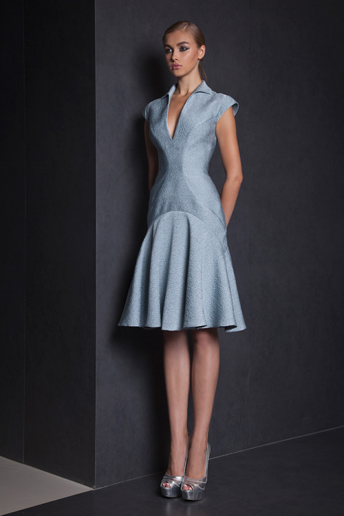 Cocktail dress for Minister Maketh Tua - Tony Ward SS 2015