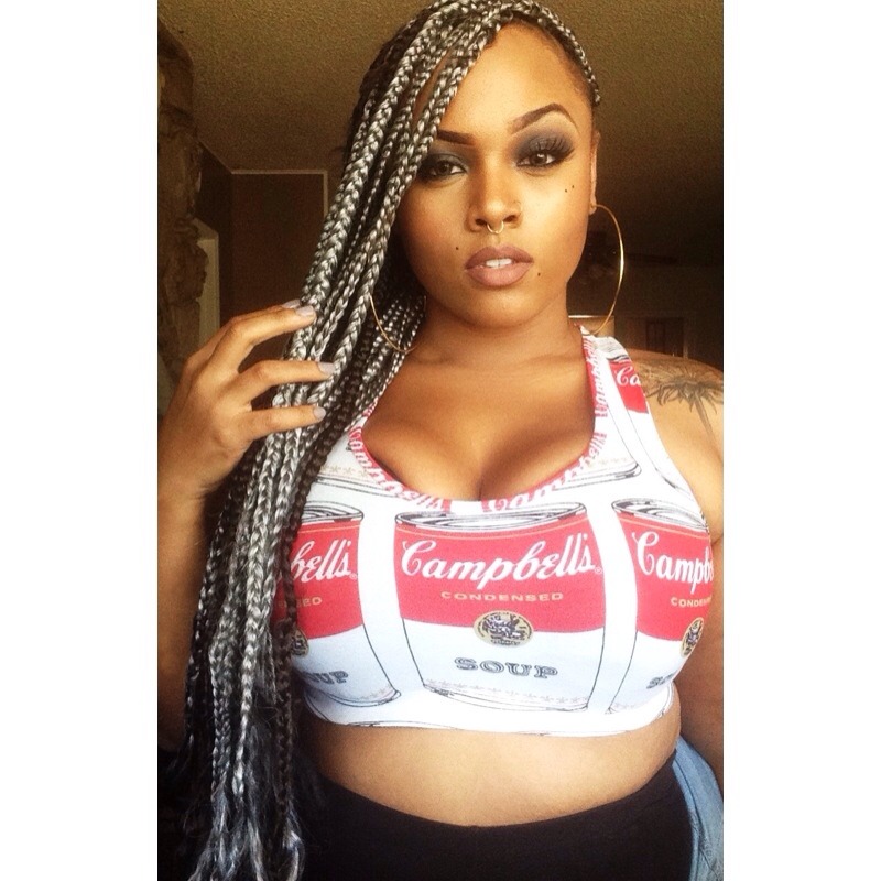 biggirliscute:krazekhaos:  damndandy:  Blackout: An anon called me obese and told
