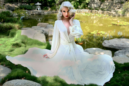 thelingerieaddict: Introducing Boudoir by D’Lish: Extravagant Loungewear by Catherine D’