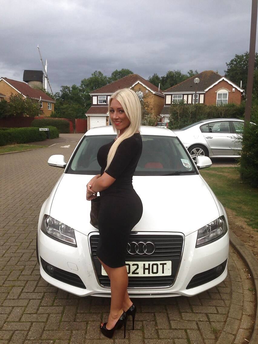 doggers365me:  Want to chat with me? I’m on doggers365.com right now!  The number