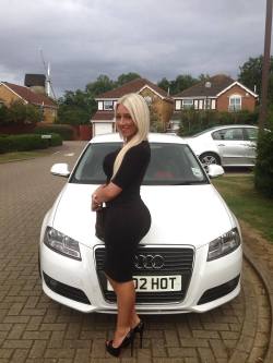 doggers365me:  Want to chat with me? I’m on doggers365.com right now!  The number plate is spot on 😜😜