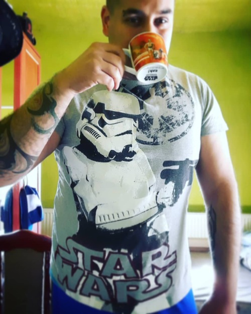 Happy Star Wars Day guys! May the force be with us ⚡#starwars #starwarsday #maytheforcebewithyou #ma