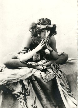 carolathhabsburg: Colette. Circa 1907 