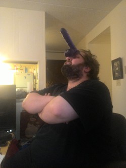 celestial-petal:Since I mentioned the giant dildo Shannon slammed on Shoe’s table I figured I’d share a picture of my fiance being a Unicock. https://www.youtube.com/watch?v=ne7ItGMKZUo