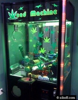 thathighup:  One claw machine I would be willing to risk losing a few bucks playing  