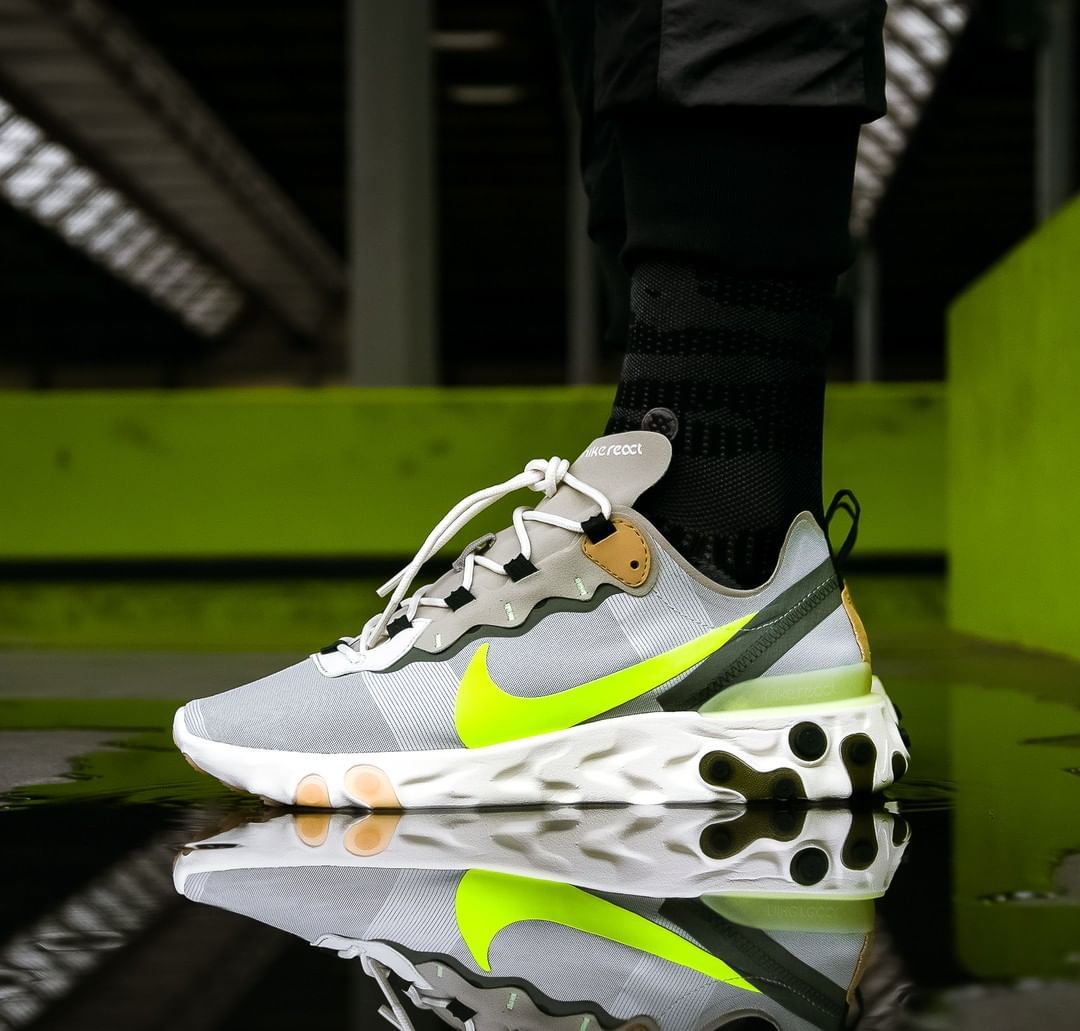 SOLEKITCHEN — Time To React! The Nike React 55 „Spruce...