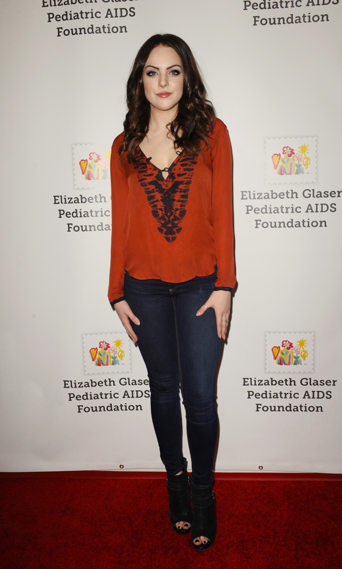 subtleelevation:  Elizabeth Gillies