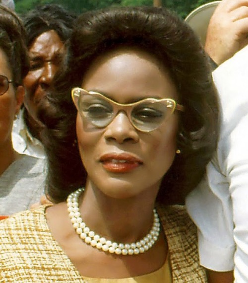 blacksinperiodfilms:Cicely Tyson as Coretta Scott King in King (1978) a TV Mini-Series.  
