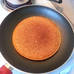 pelicancity:  lemons-up-your-ass:  ridersxonxthexstorm:  mysterylnc:  9gag:  I just made what I believe to be the most perfect pancake I’ve ever made in my life.  2000+ people are very happy for you  Suncake   Reblogging for the fREAKING SUNCAKE.  