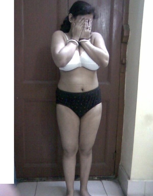 sherryf19:#sexy #desi #armpits #fetish #indian #young #armpit #axilla #lick #suck #bra #boobs #under