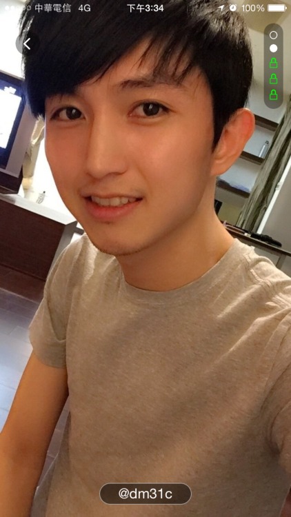 dekkaichinko:  caesar2014: 斯文型帥哥 超可愛い！