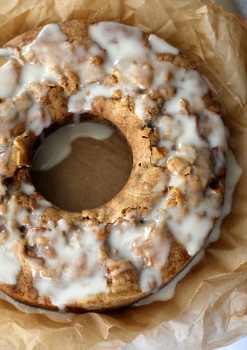 cake-stuff:  Yummy baking inspiration, cakes, cookies: http://cake-stuff.tumblr.com/